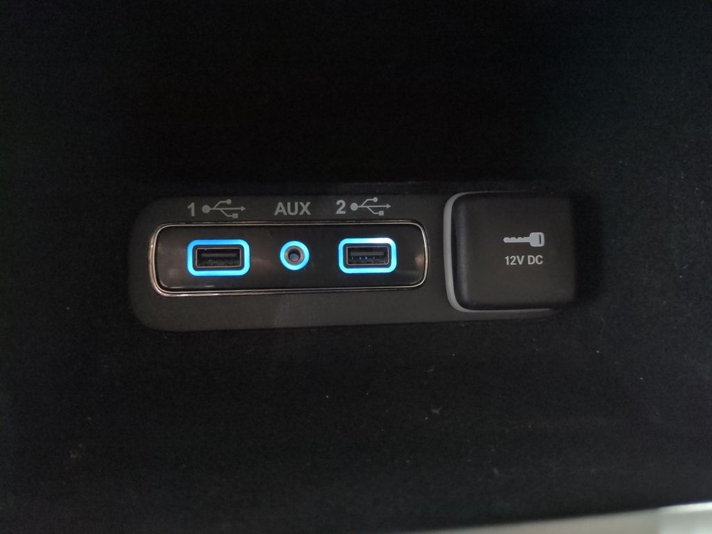 Thumbnail: 2018 Jeep Grand Cherokee - 17