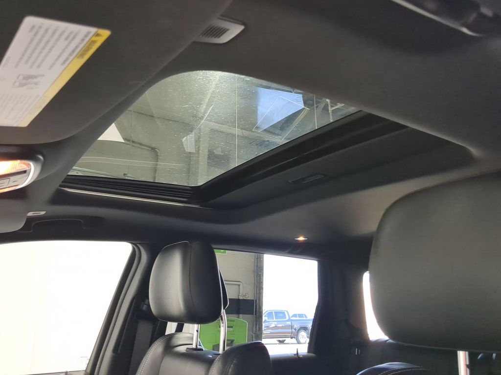Thumbnail: 2021 Jeep Grand Cherokee - 27