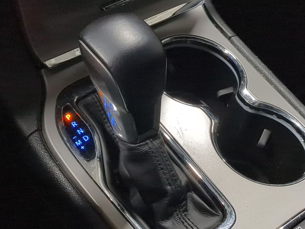 Thumbnail: 2021 Jeep Grand Cherokee - 34