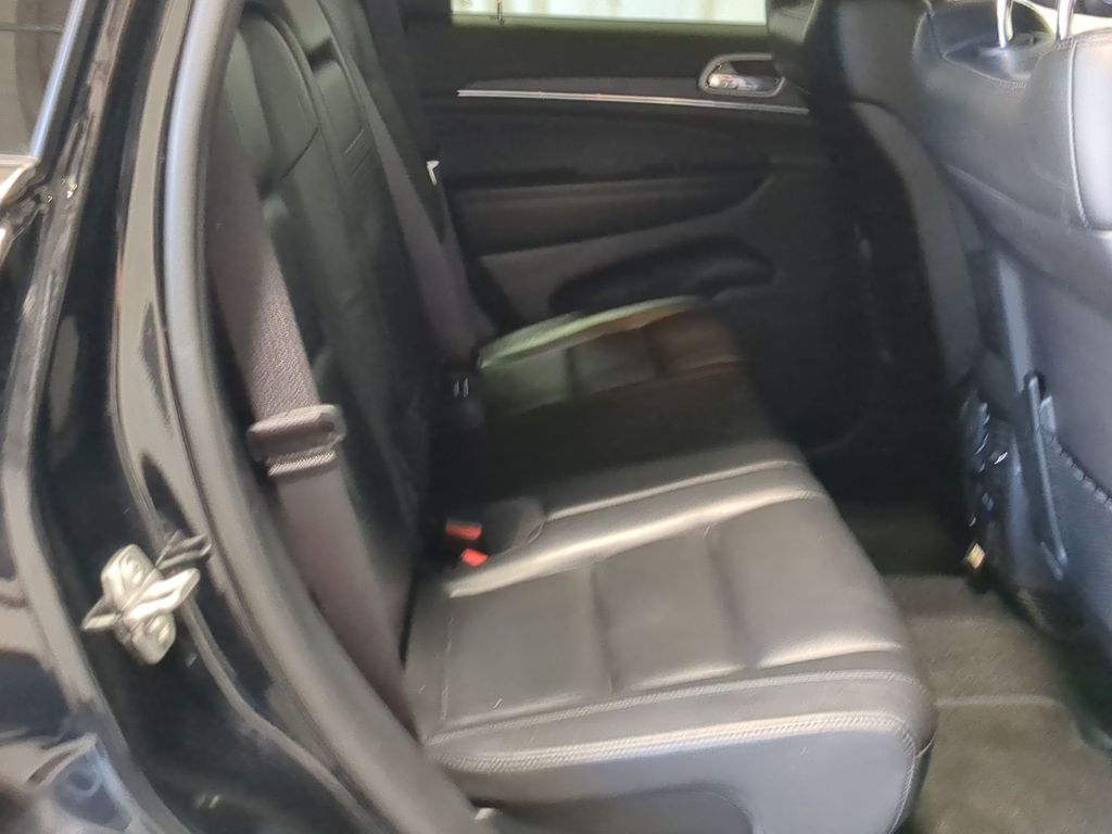 Thumbnail: 2021 Jeep Grand Cherokee - 28