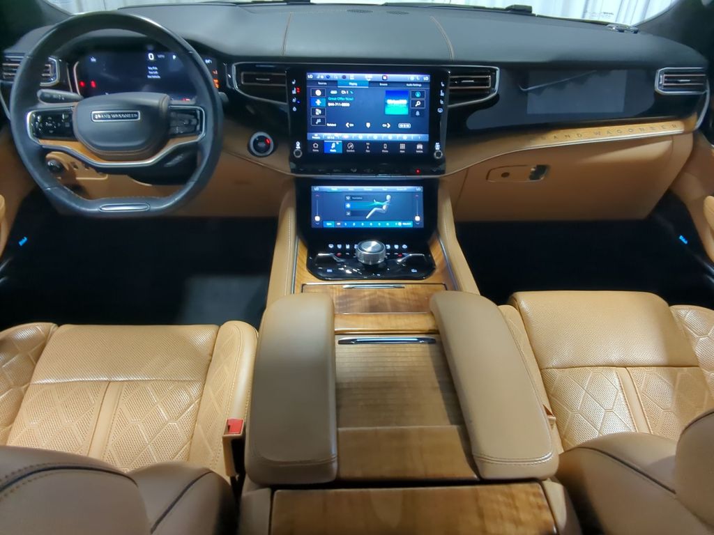 Thumbnail: 2022 Jeep Grand Wagoneer - 7