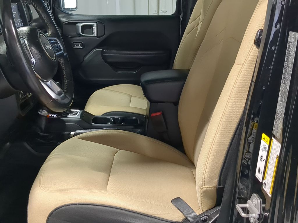 Thumbnail: 2020 Jeep Gladiator - 9