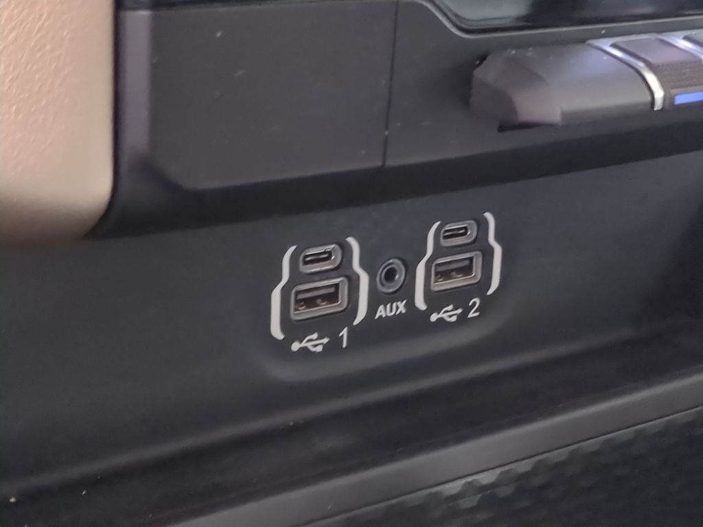 Thumbnail: 2022 RAM 1500 - 32