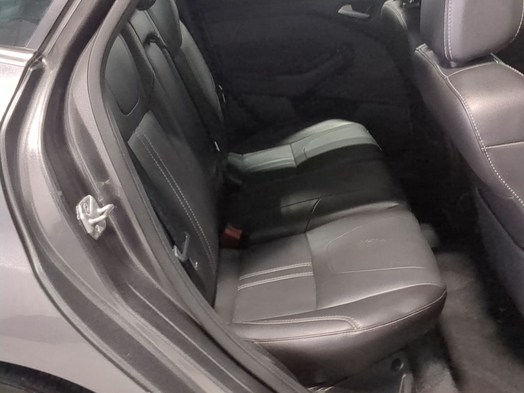 Thumbnail: 2014 Ford Focus - 29