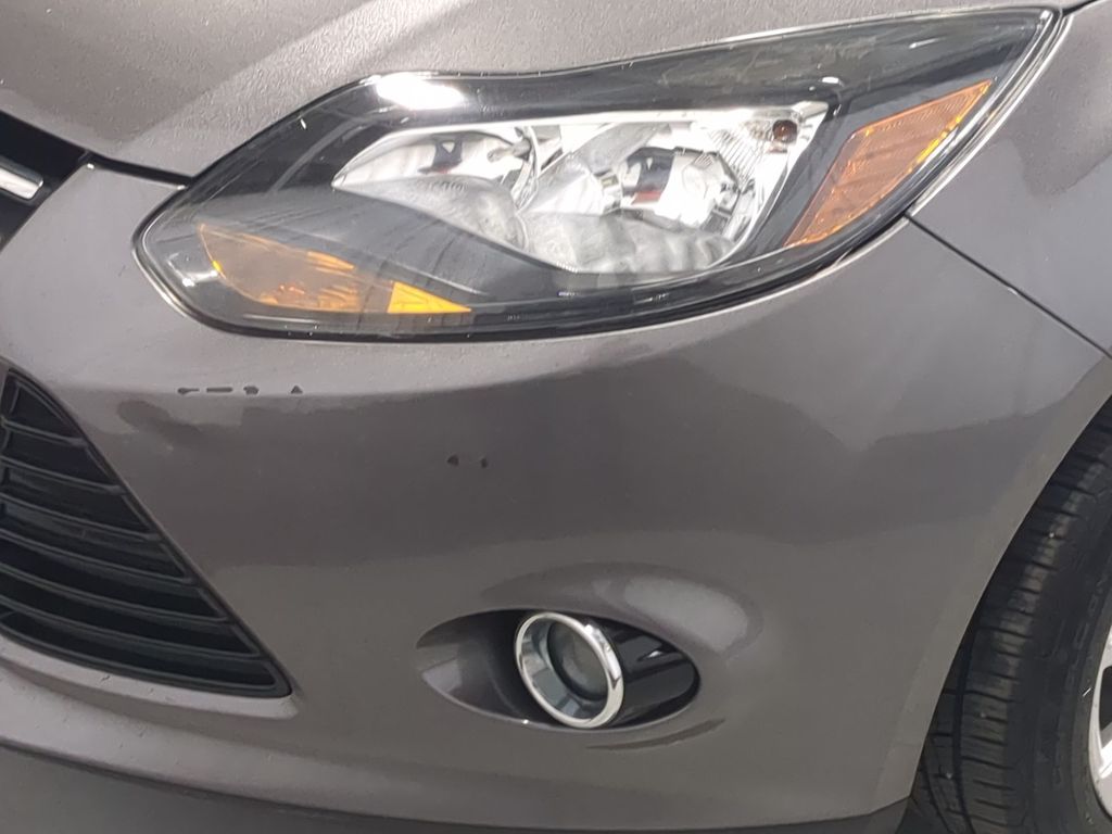 Thumbnail: 2014 Ford Focus - 24