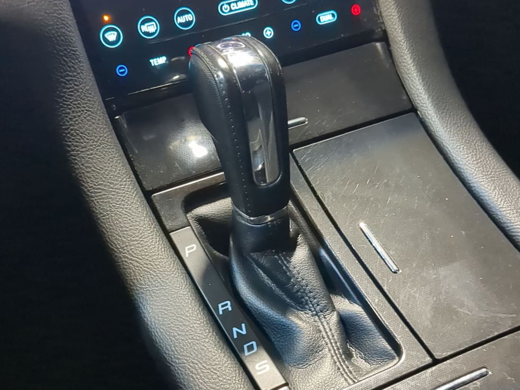 Thumbnail: 2018 Ford Taurus - 41