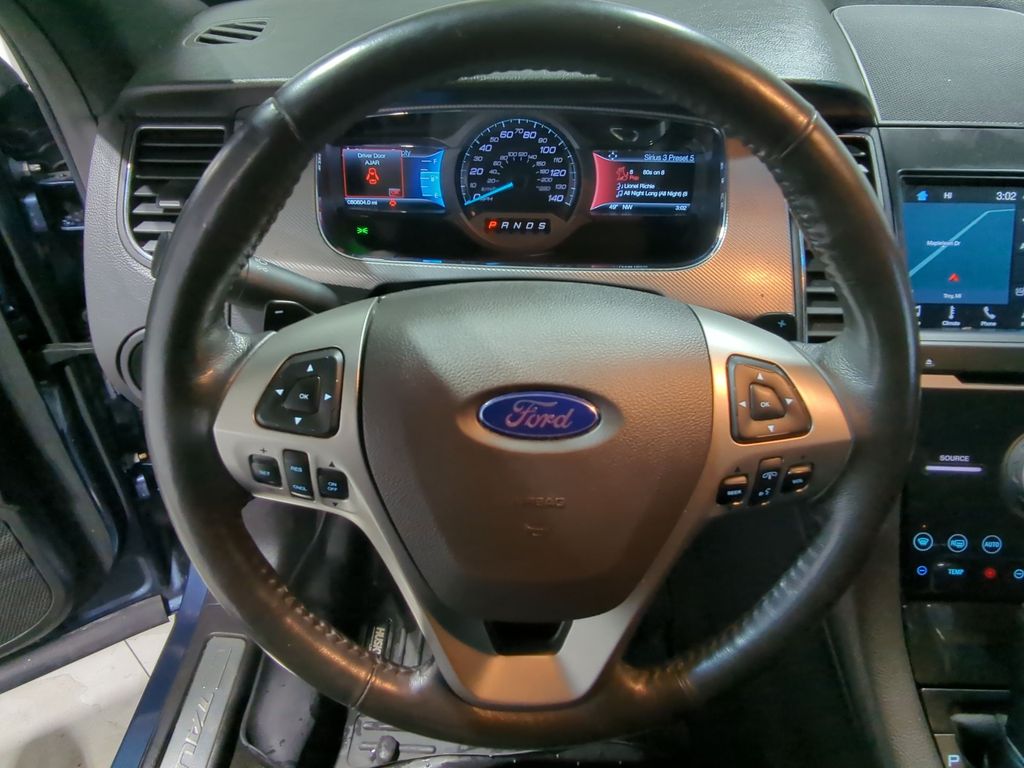 Thumbnail: 2018 Ford Taurus - 14