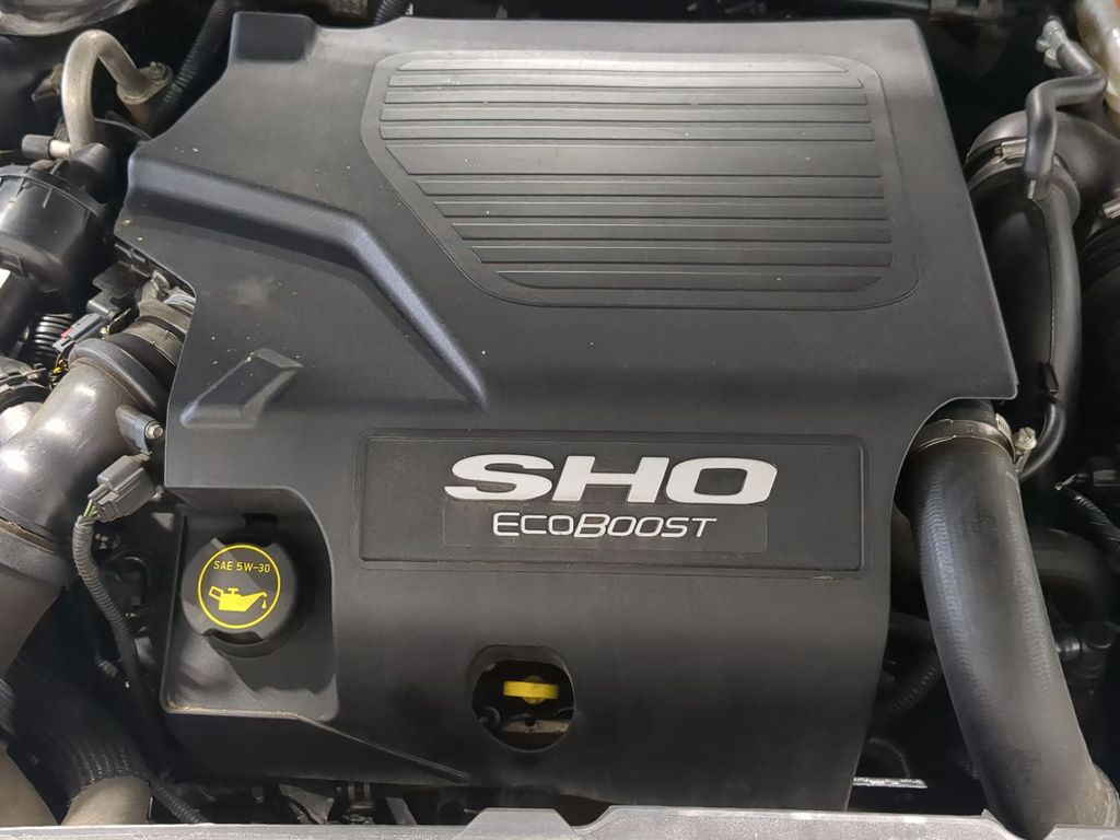 Thumbnail: 2018 Ford Taurus - 9