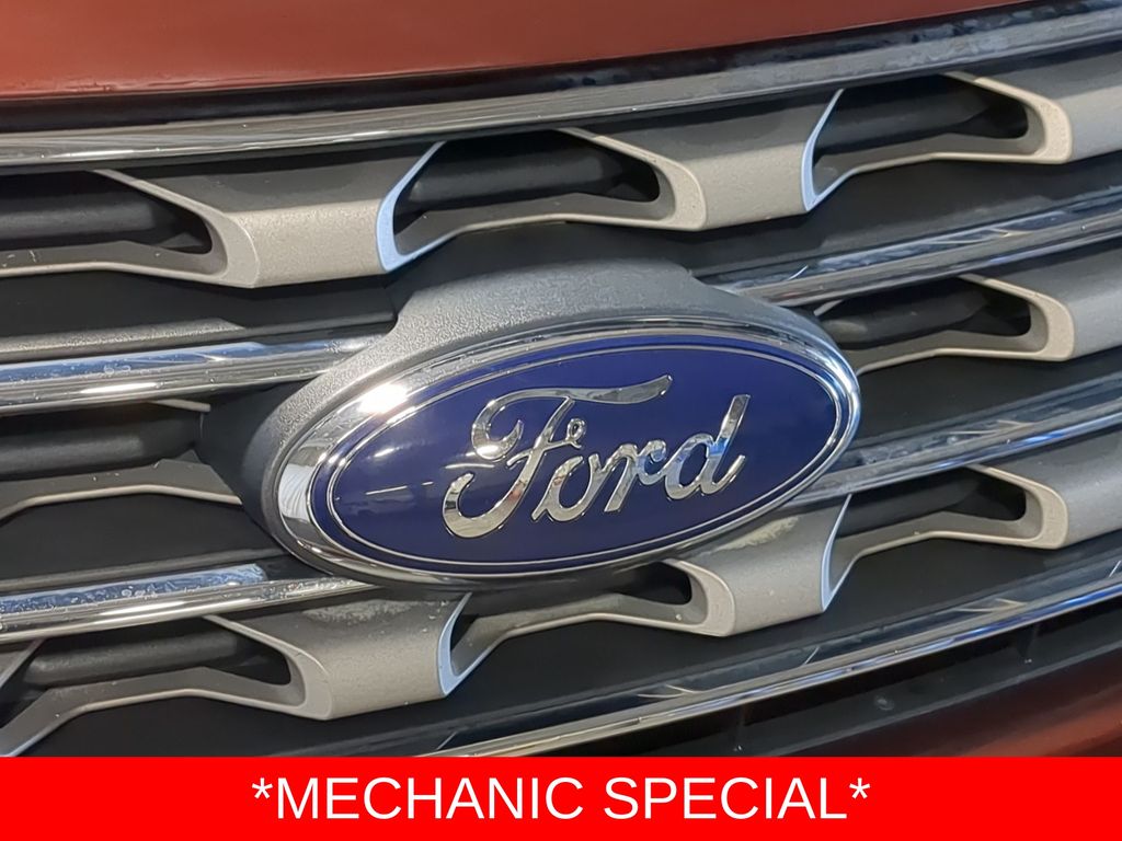 Thumbnail: 2016 Ford Explorer - 7