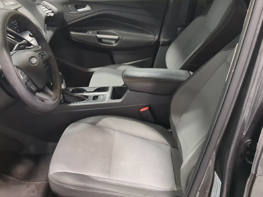 Thumbnail: 2017 Ford Escape - 10