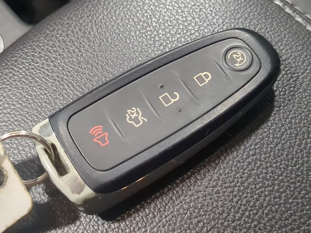 Thumbnail: 2019 Ford Escape - 33