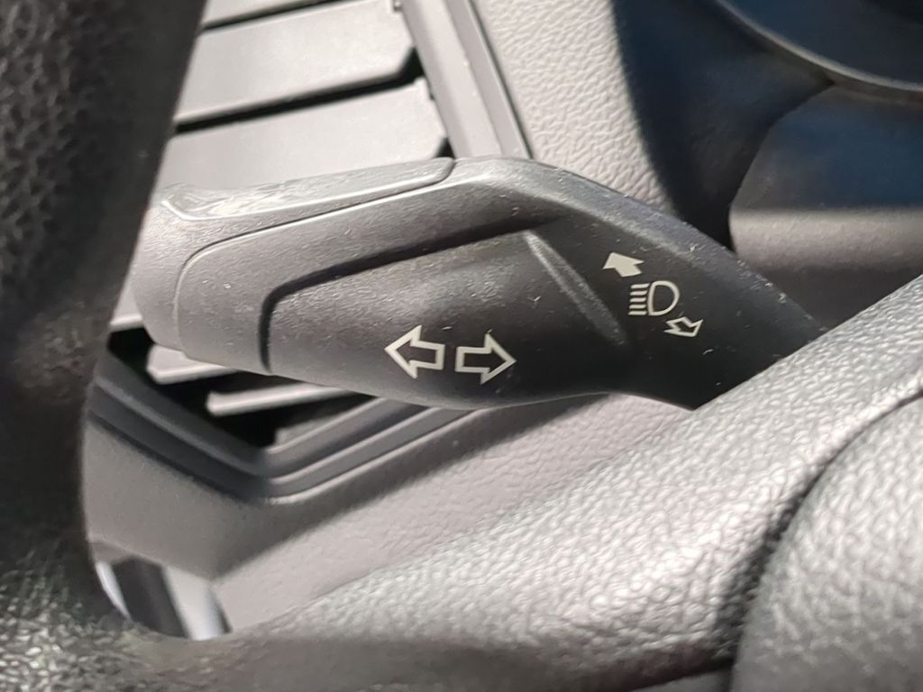 Thumbnail: 2019 Ford Escape - 18
