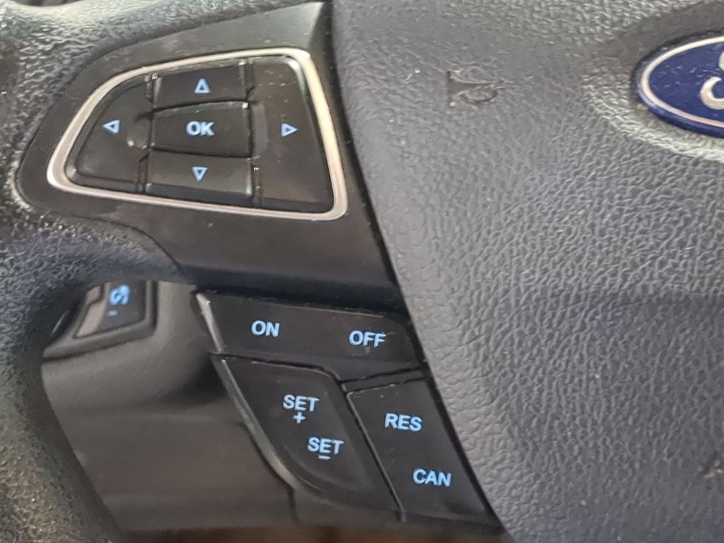 Thumbnail: 2018 Ford Escape - 29