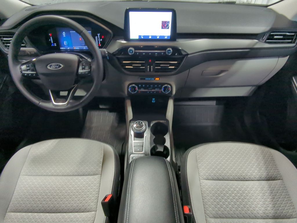 Thumbnail: 2023 Ford Escape - 9