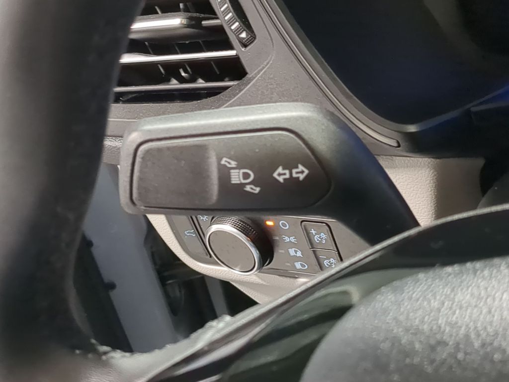 Thumbnail: 2023 Ford Escape - 31