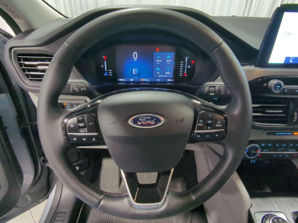 Thumbnail: 2023 Ford Escape - 13