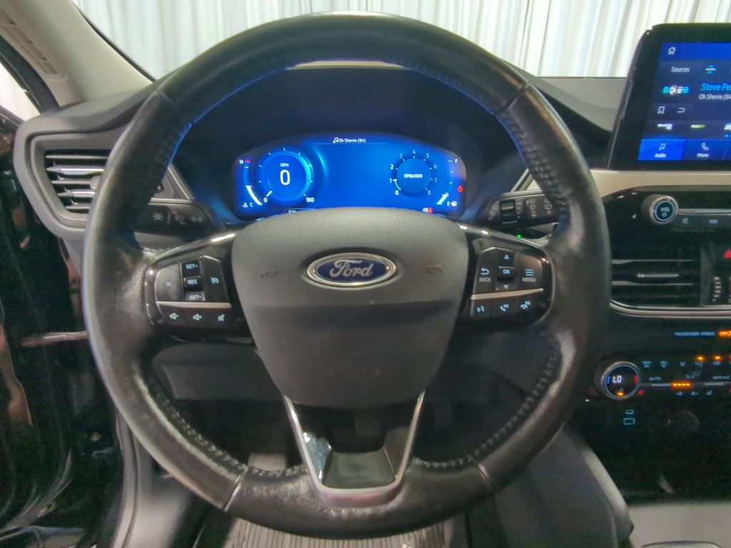 Thumbnail: 2021 Ford Escape - 12