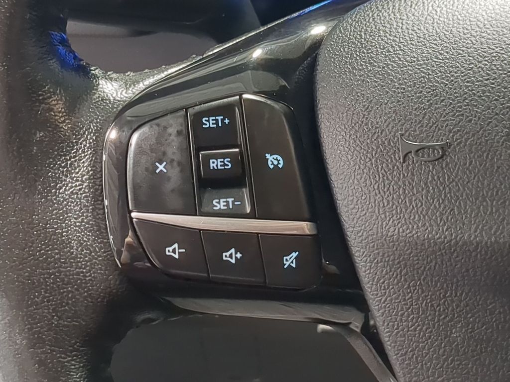 Thumbnail: 2021 Ford Escape - 27