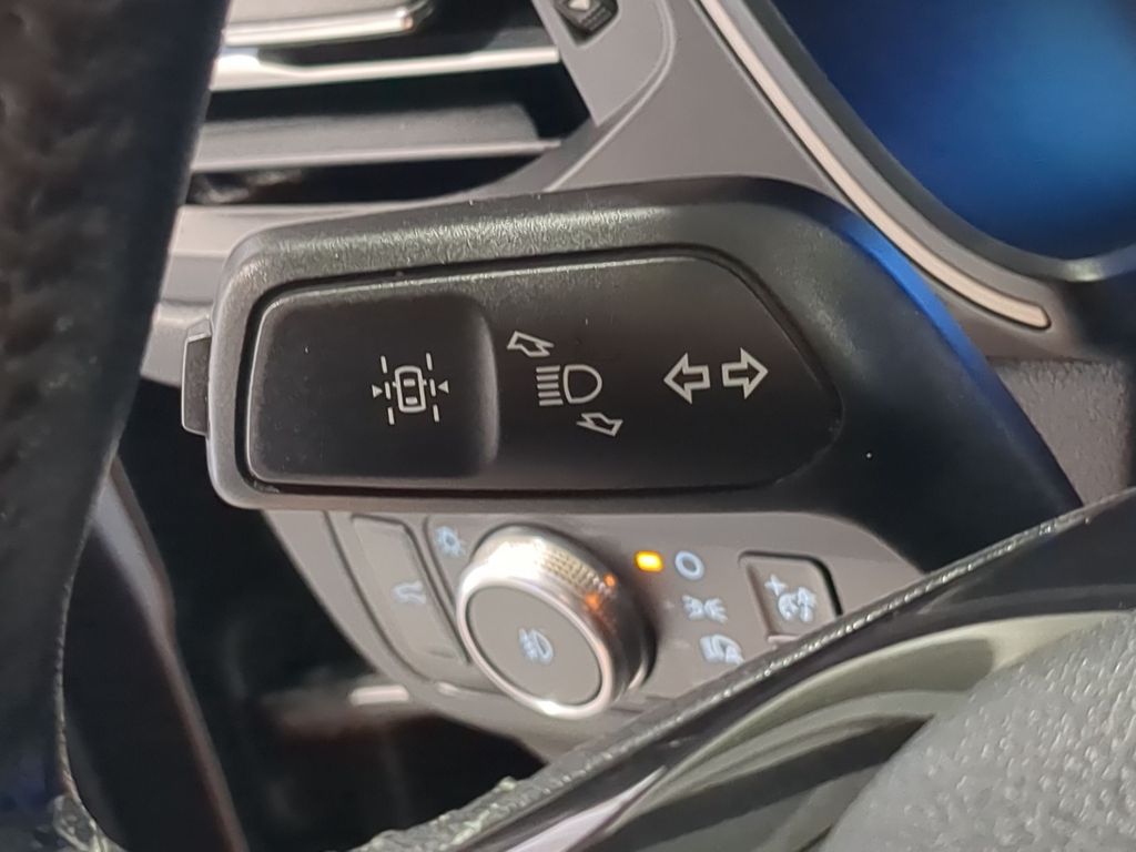 Thumbnail: 2021 Ford Escape - 30