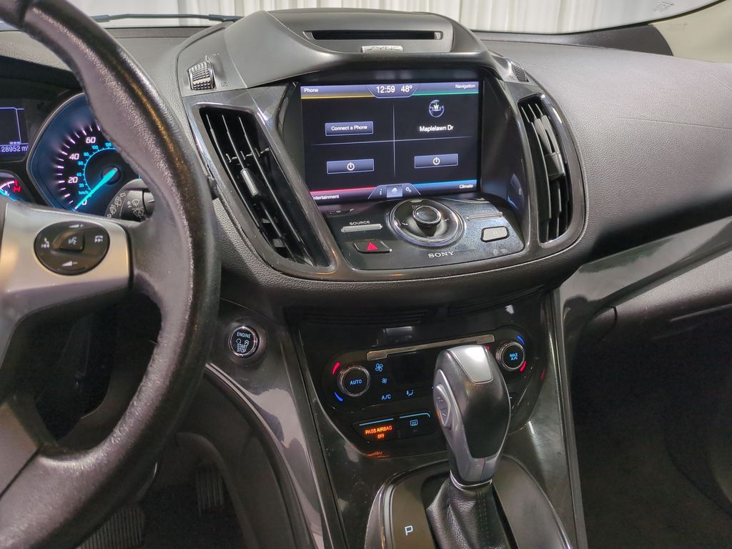 Thumbnail: 2015 Ford Escape - 14