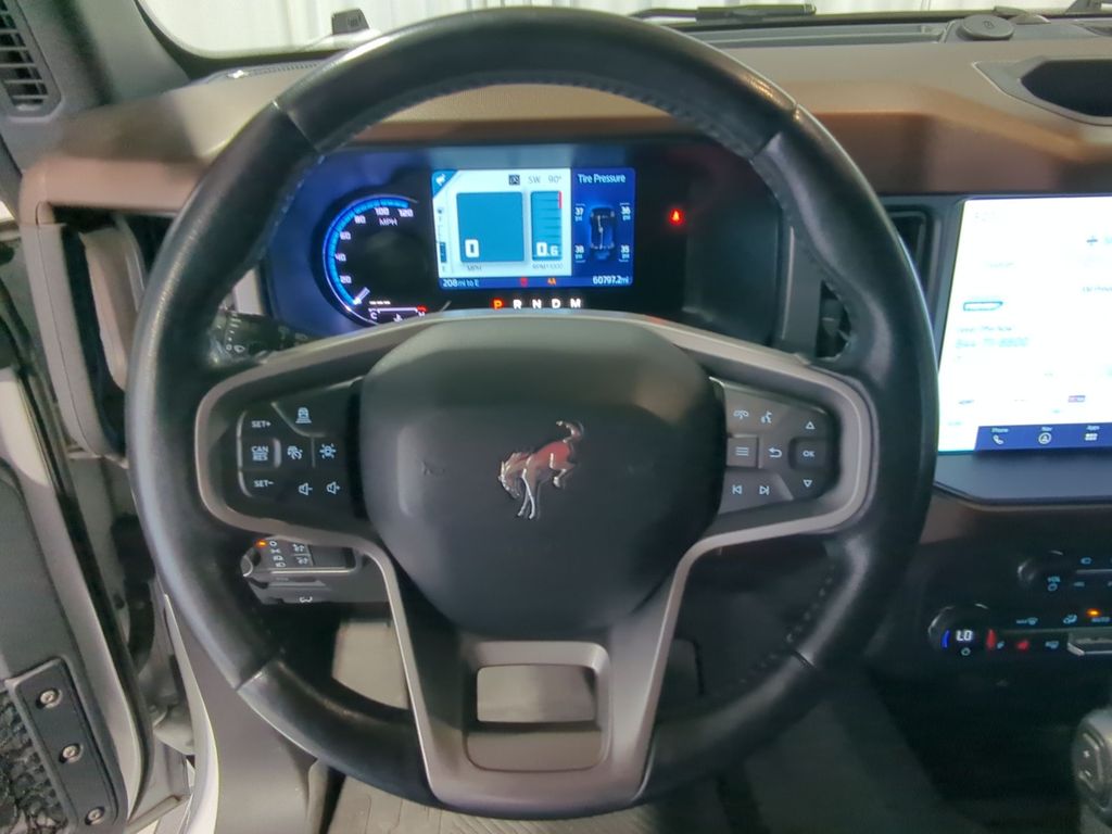 Thumbnail: 2021 Ford Bronco - 12