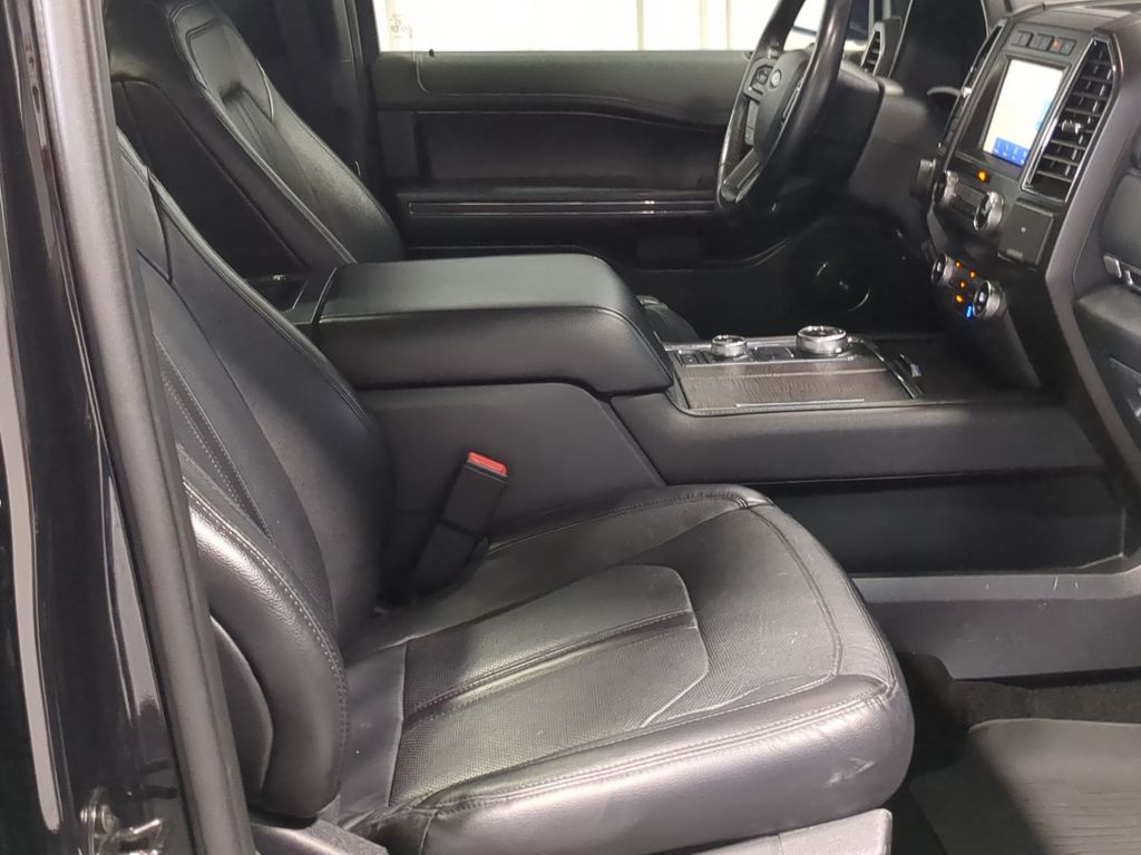 Thumbnail: 2019 Ford Expedition - 11