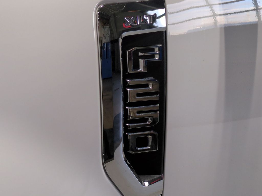 Thumbnail: 2020 Ford F-250 - 24