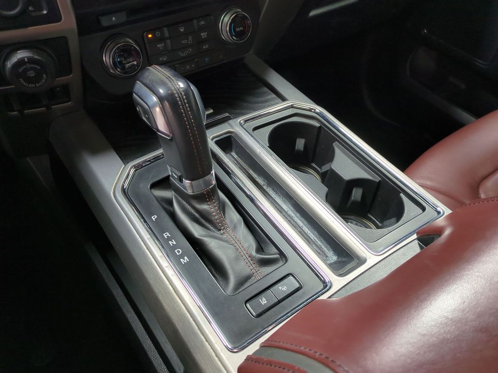 2018 Ford F-150 Platinum 31