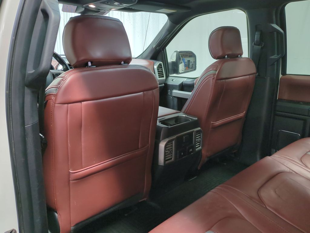 2018 Ford F-150 Platinum 11