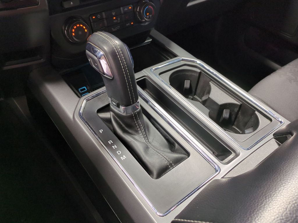 2018 Ford F-150 XLT 29