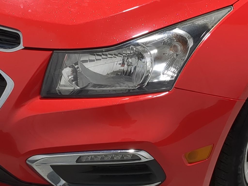 Thumbnail: 2016 Chevrolet Cruze - 24