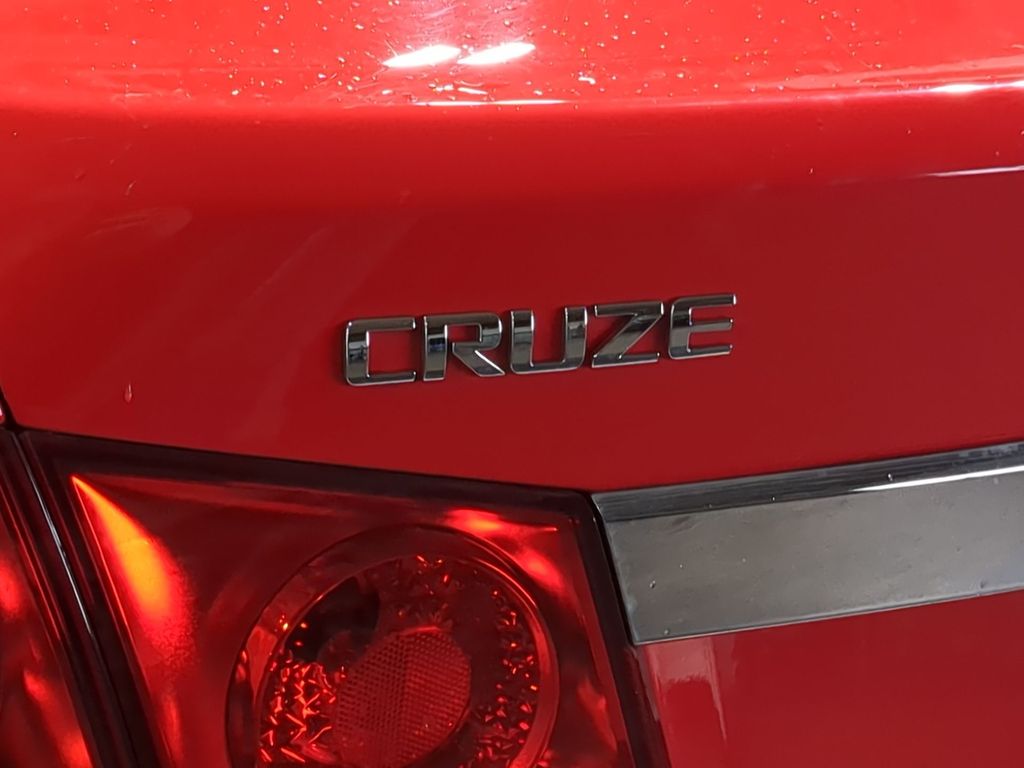 Thumbnail: 2016 Chevrolet Cruze - 6