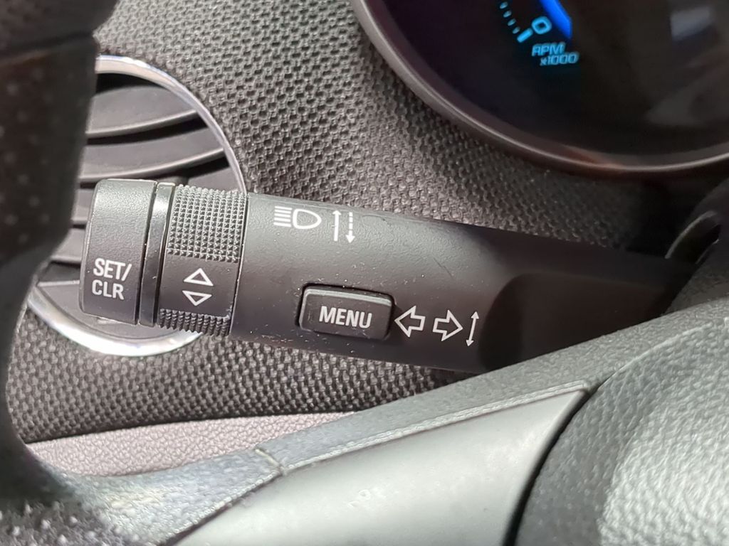 Thumbnail: 2016 Chevrolet Cruze - 15