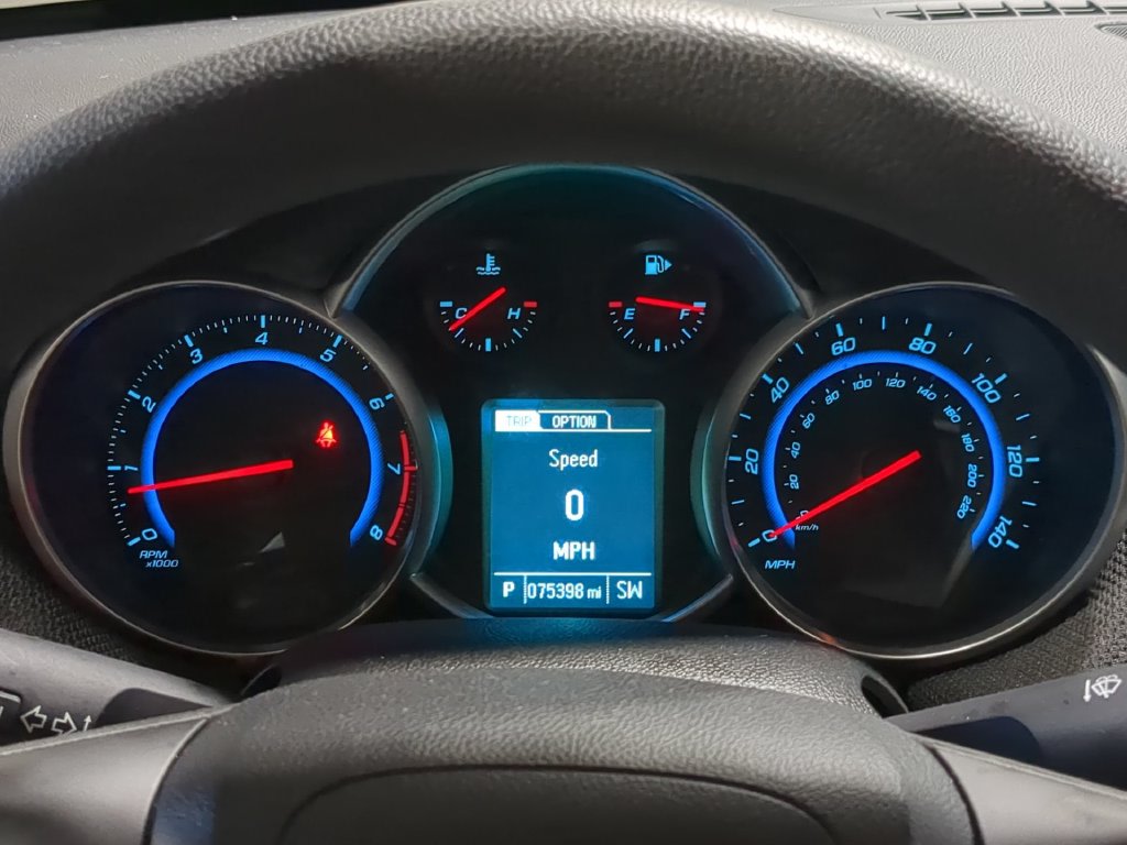 Thumbnail: 2016 Chevrolet Cruze - 16