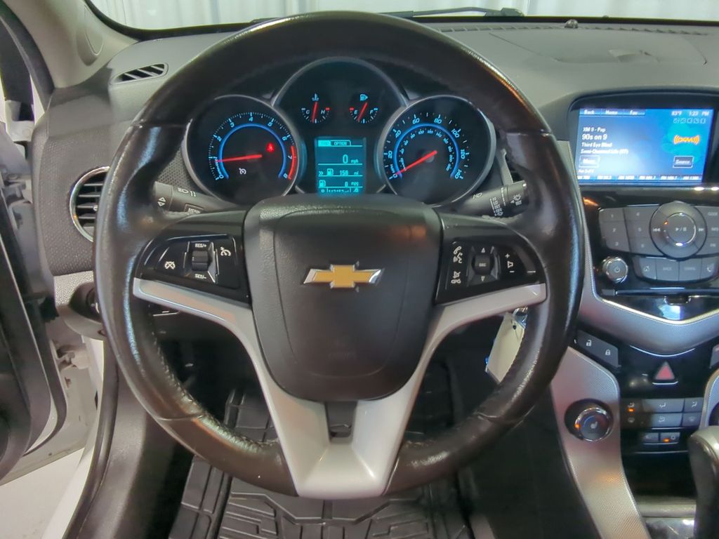 Thumbnail: 2013 Chevrolet Cruze - 12