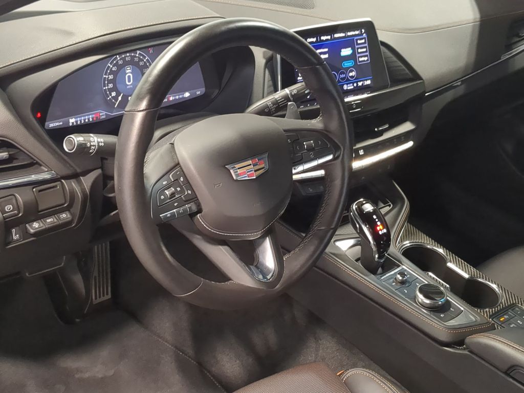 Thumbnail: 2023 Cadillac CT4 - 2