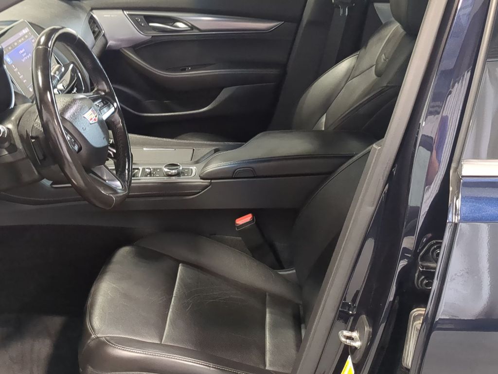 Thumbnail: 2020 Cadillac CT5 - 9