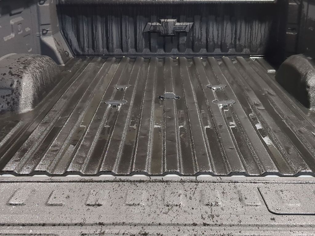 Thumbnail: 2022 Chevrolet Silverado 2500 - 16