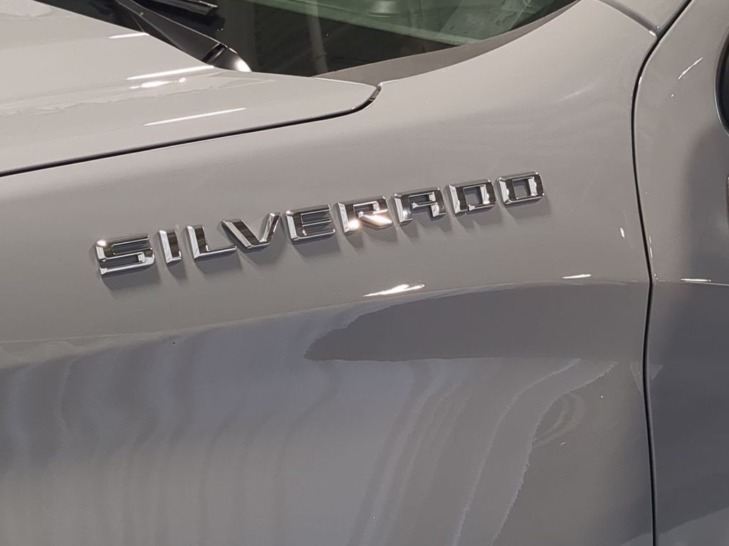 Thumbnail: 2024 Chevrolet Silverado 1500 - 23