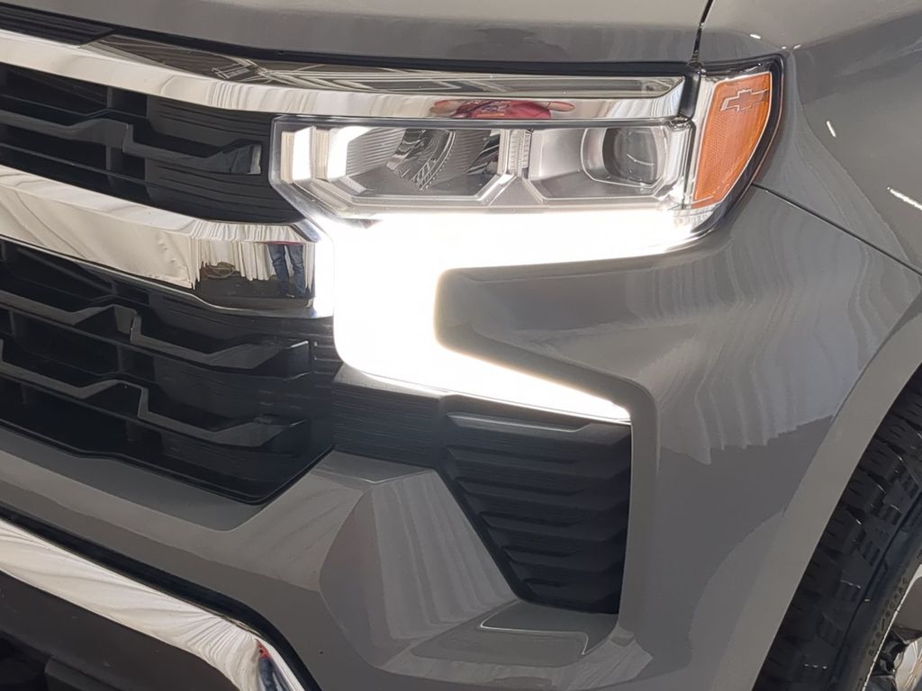Thumbnail: 2024 Chevrolet Silverado 1500 - 22