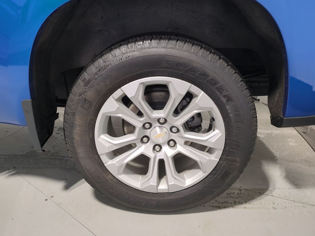 Thumbnail: 2022 Chevrolet Silverado 1500 - 8