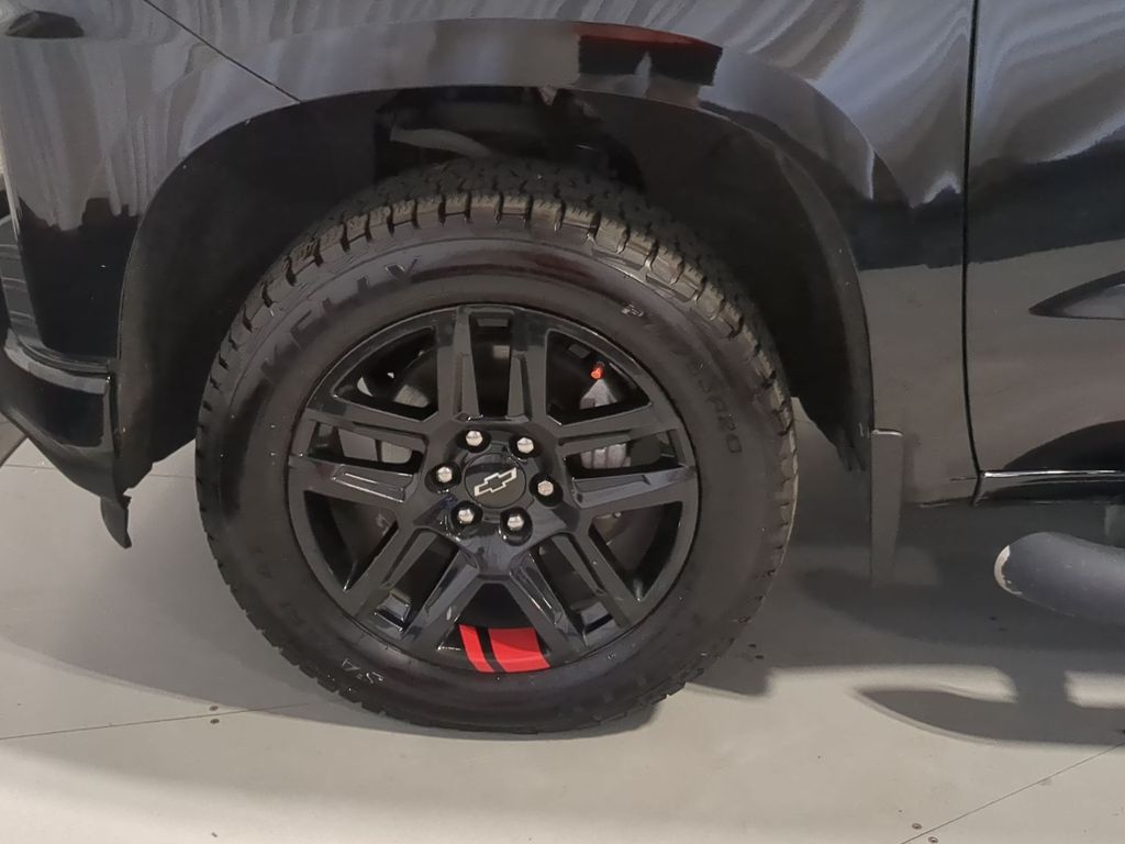 Thumbnail: 2021 Chevrolet Silverado 1500 - 7
