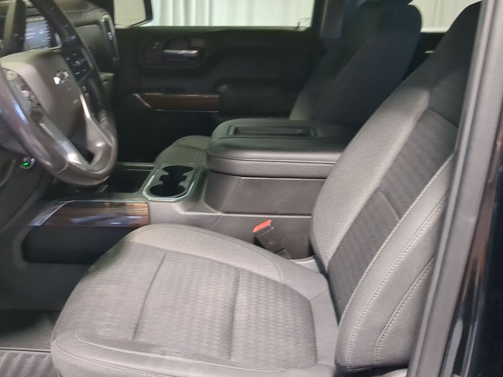 Thumbnail: 2021 Chevrolet Silverado 1500 - 9