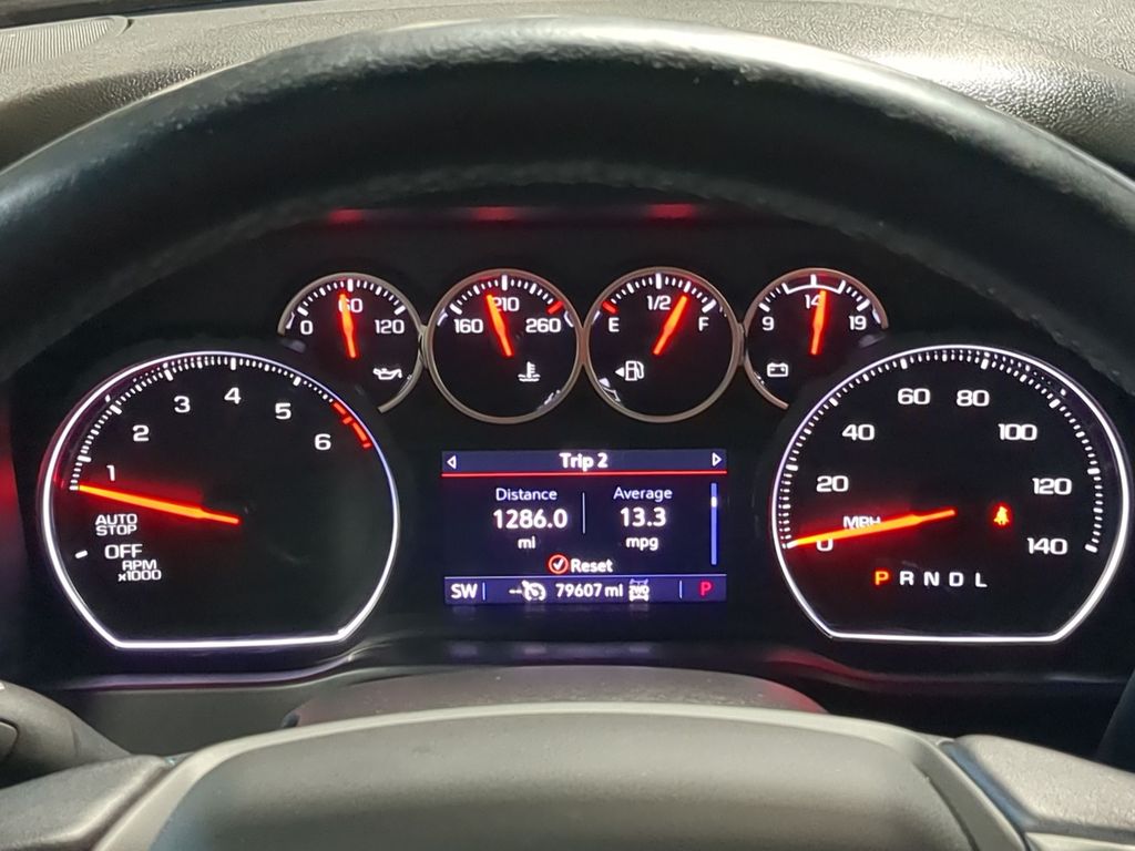 Thumbnail: 2021 Chevrolet Silverado 1500 - 14