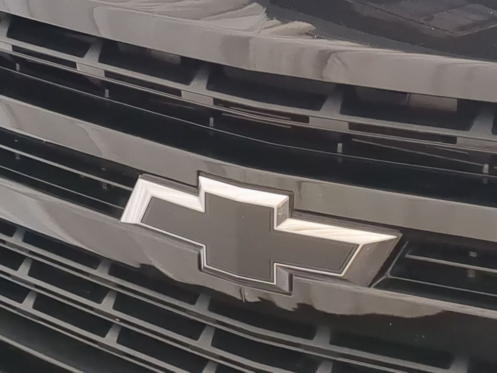 Thumbnail: 2021 Chevrolet Silverado 1500 - 6
