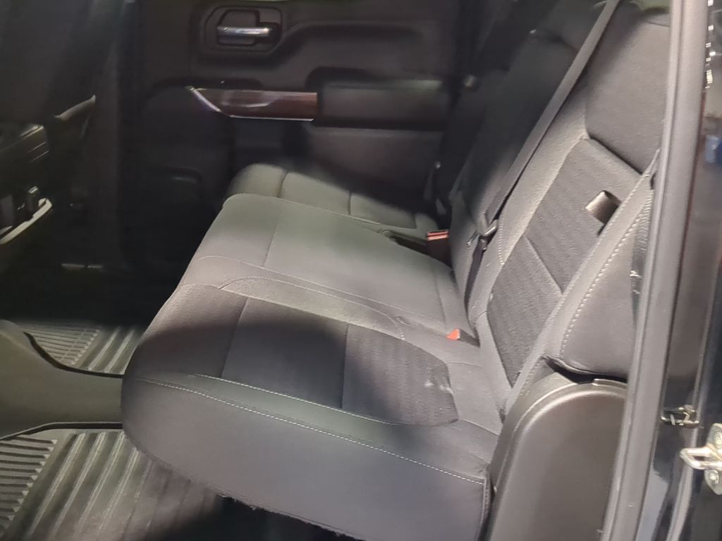 Thumbnail: 2021 Chevrolet Silverado 1500 - 10