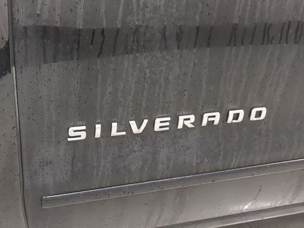 Thumbnail: 2018 Chevrolet Silverado 1500 - 7
