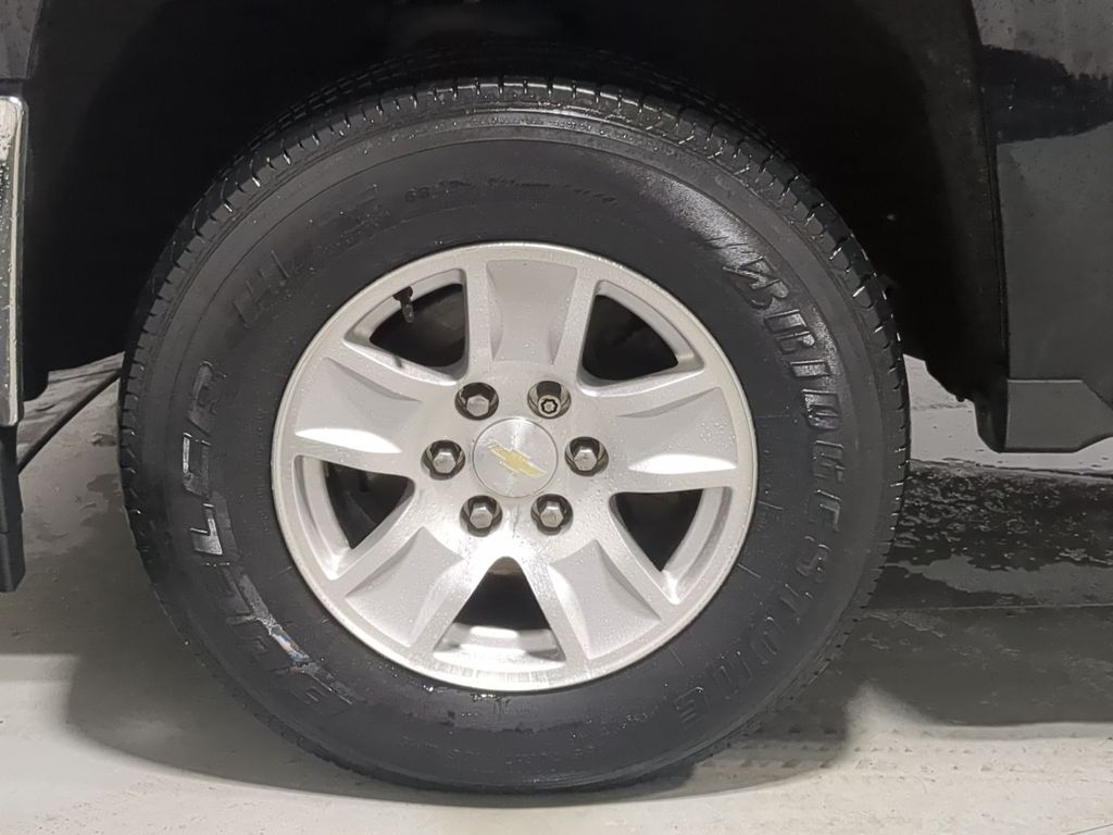 Thumbnail: 2018 Chevrolet Silverado 1500 - 8