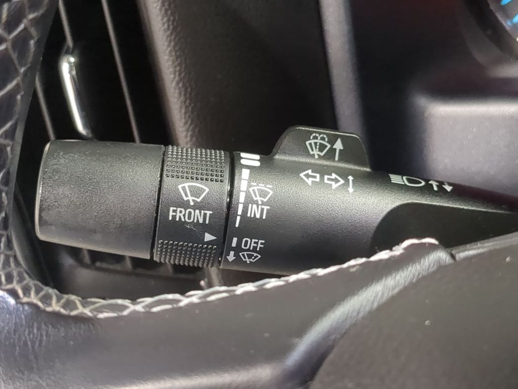 Thumbnail: 2018 Chevrolet Silverado 1500 - 14