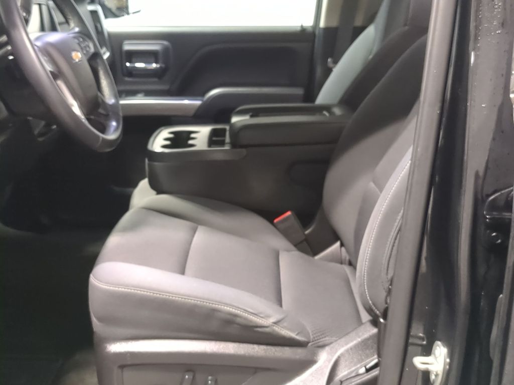 Thumbnail: 2018 Chevrolet Silverado 1500 - 10